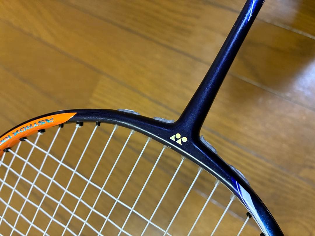 YONEX アストロクス100zz 4u5 ダークネイビー　廃盤　希少