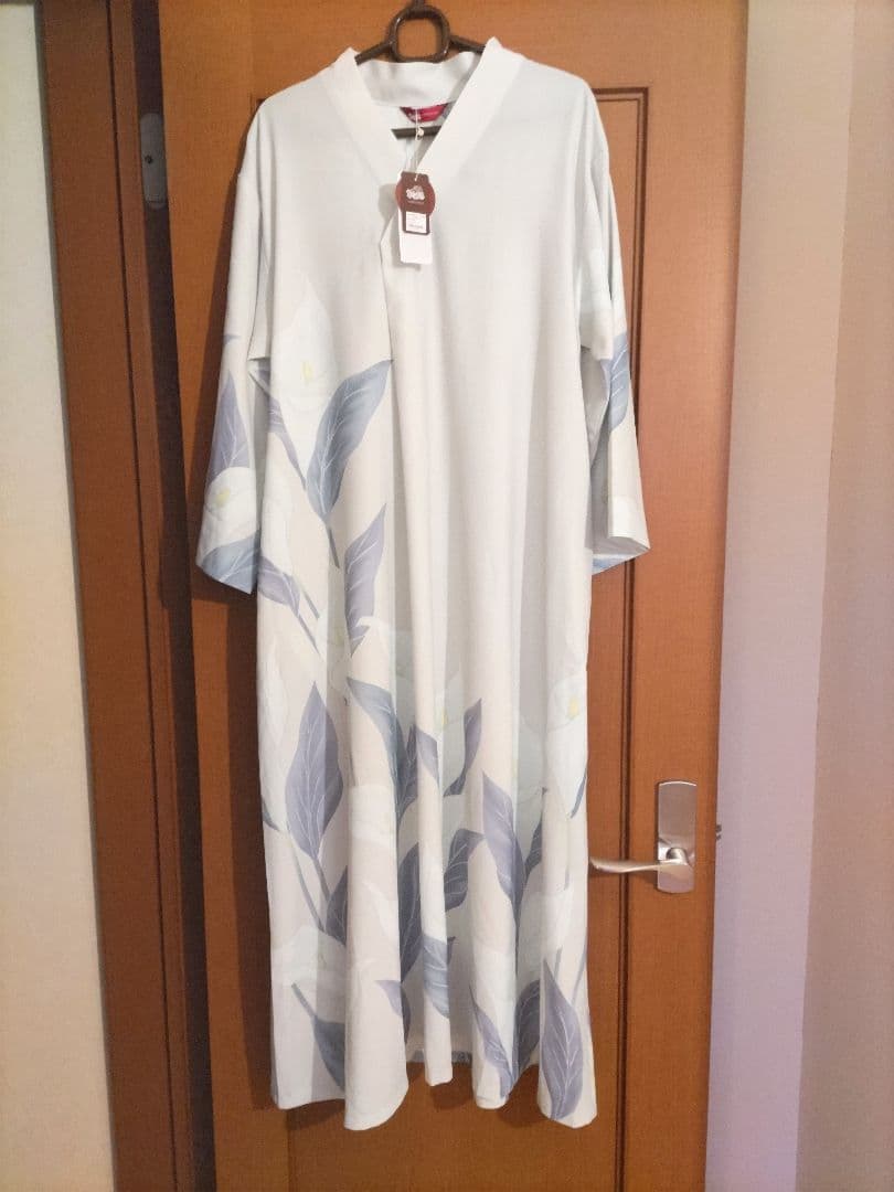 ワモノヤカヤ　新品未使用タグ付き水芭蕉羽織付きロングワンピースFREE SIZE