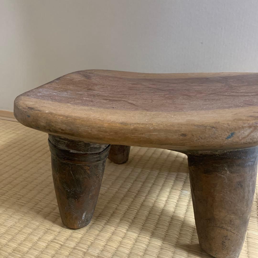 セヌフォスツール