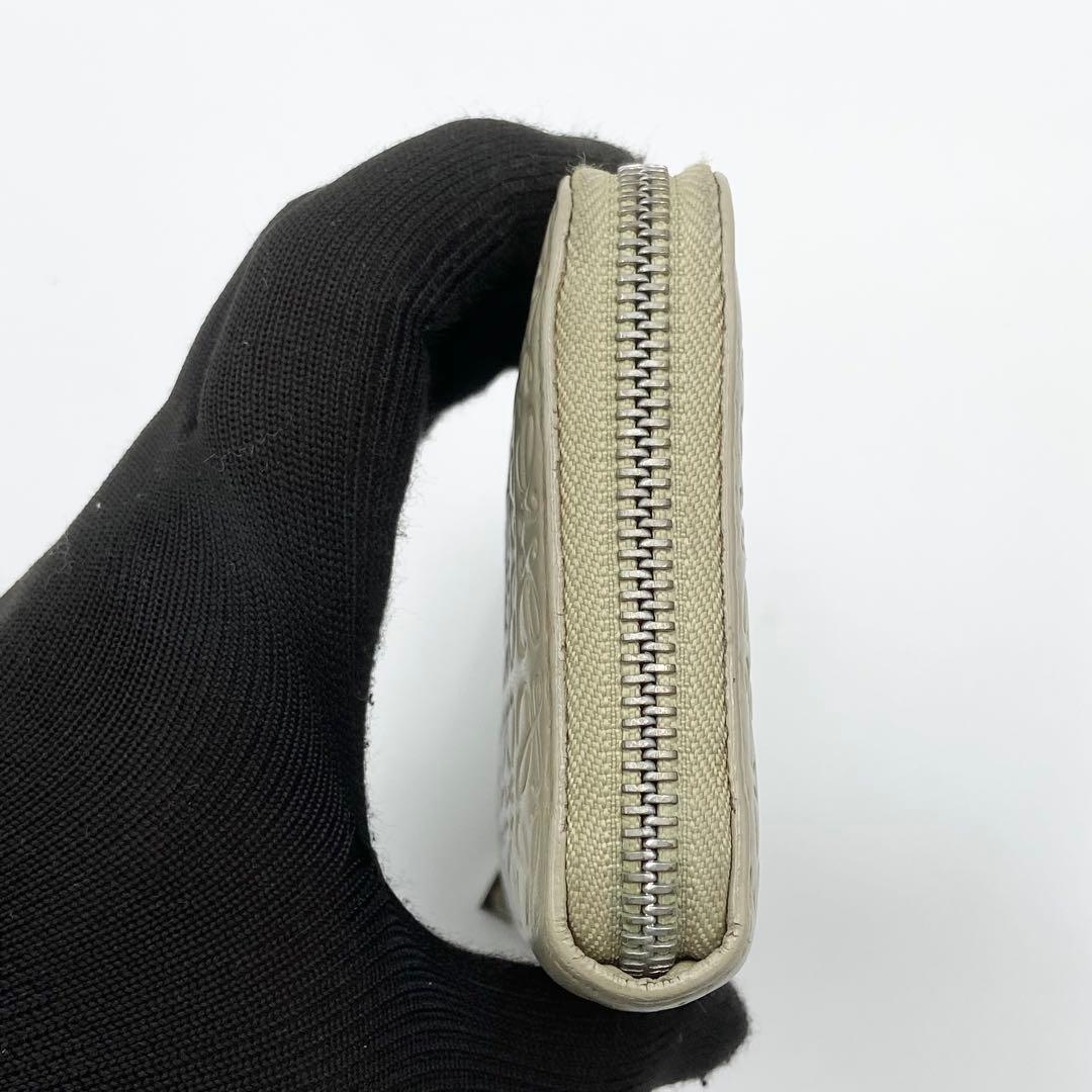 LOEWE ロエベ　リピート　アナグラム　長財布　ラウンドジップ　ライトグリーン