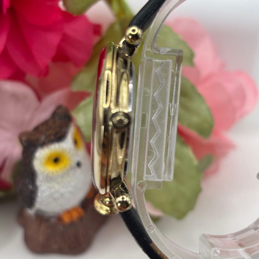 稼働品☆　ヴィヴィアンウエストウッド　オーブ　レディース腕時計