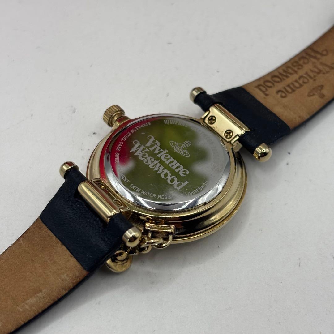 稼働品☆　ヴィヴィアンウエストウッド　オーブ　レディース腕時計