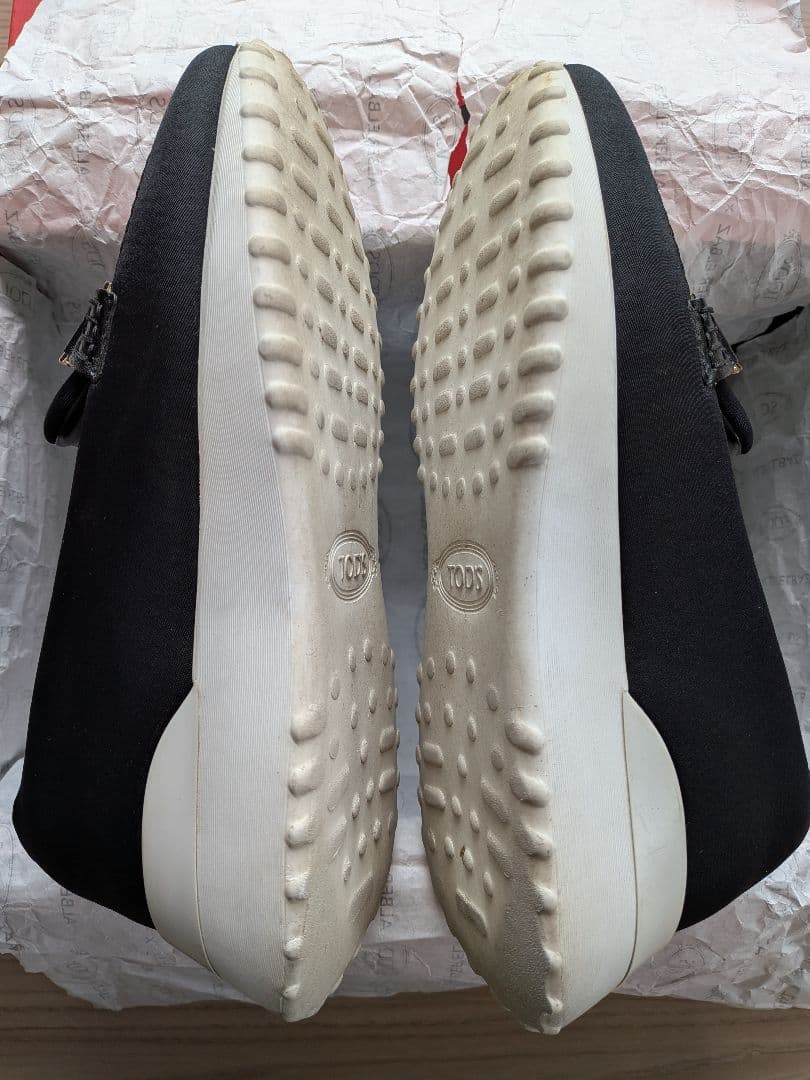 TOD'S ブラック モカシンスニーカー 37