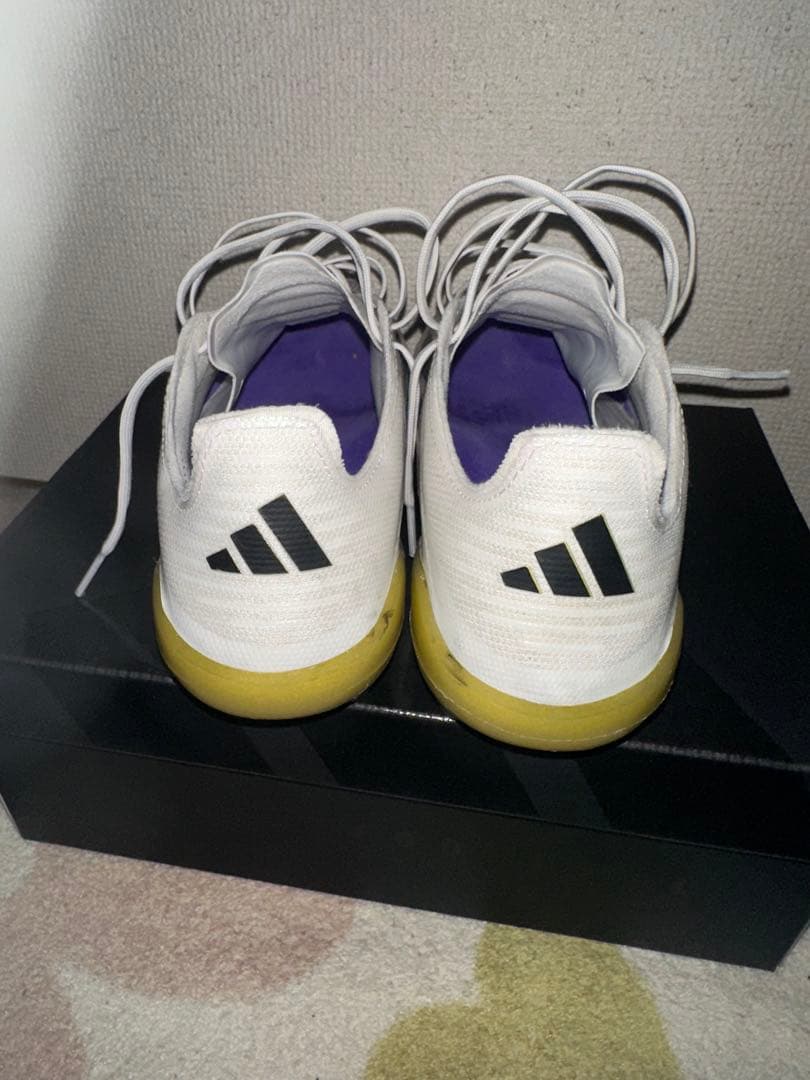 adidas F50 サッカーシューズ ホワイト/ブラック/パープル