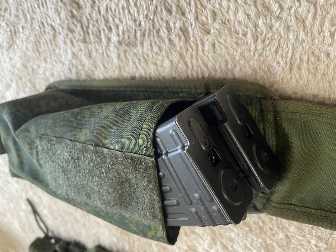 ロシア製実物　デジフロ　ポーチ8点➕スリング　ロシア軍