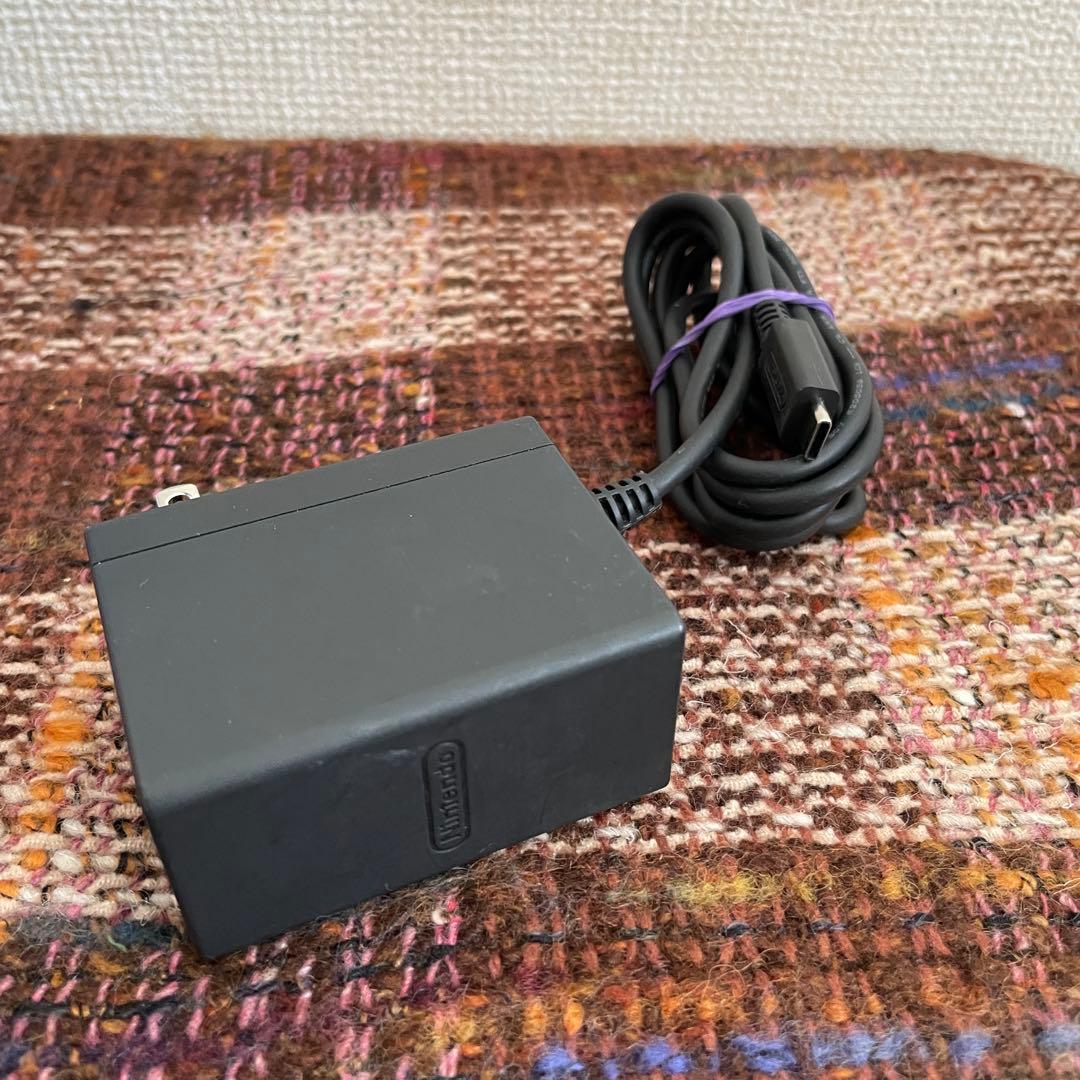 Nintendo Switch Lite ザシアン　ザマゼンタポケモンデザイン