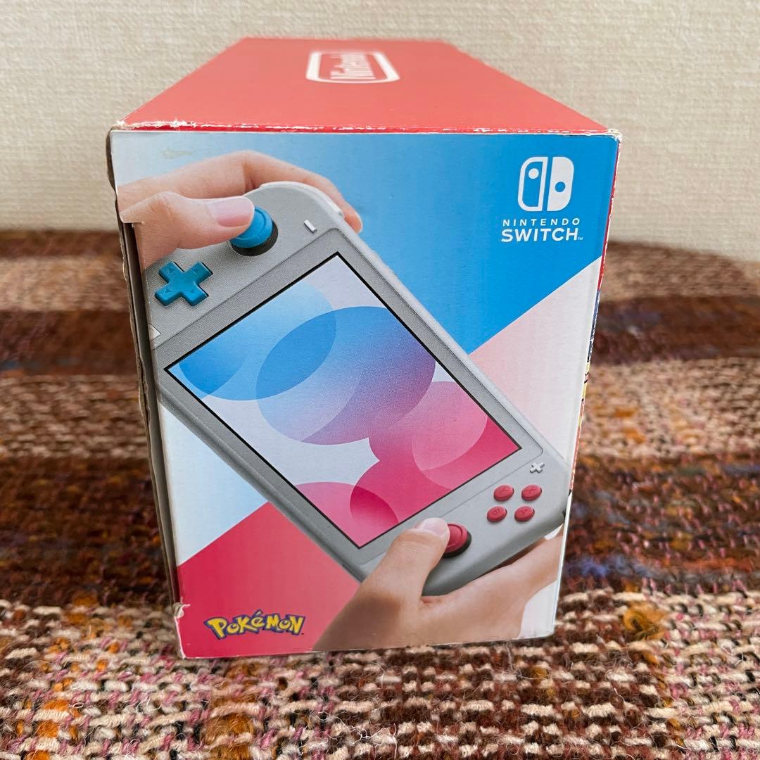 Nintendo Switch Lite ザシアン　ザマゼンタポケモンデザイン