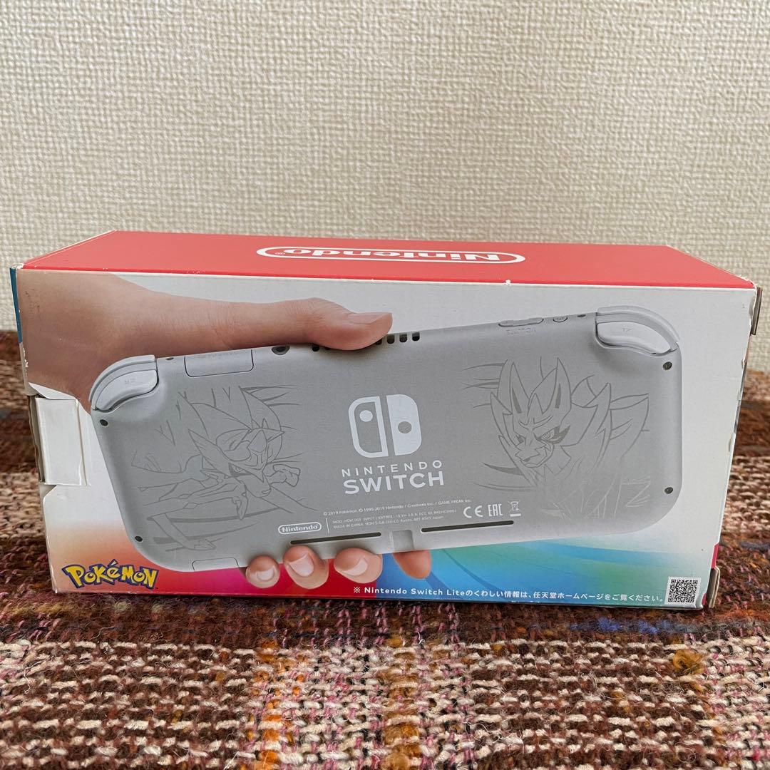 Nintendo Switch Lite ザシアン　ザマゼンタポケモンデザイン