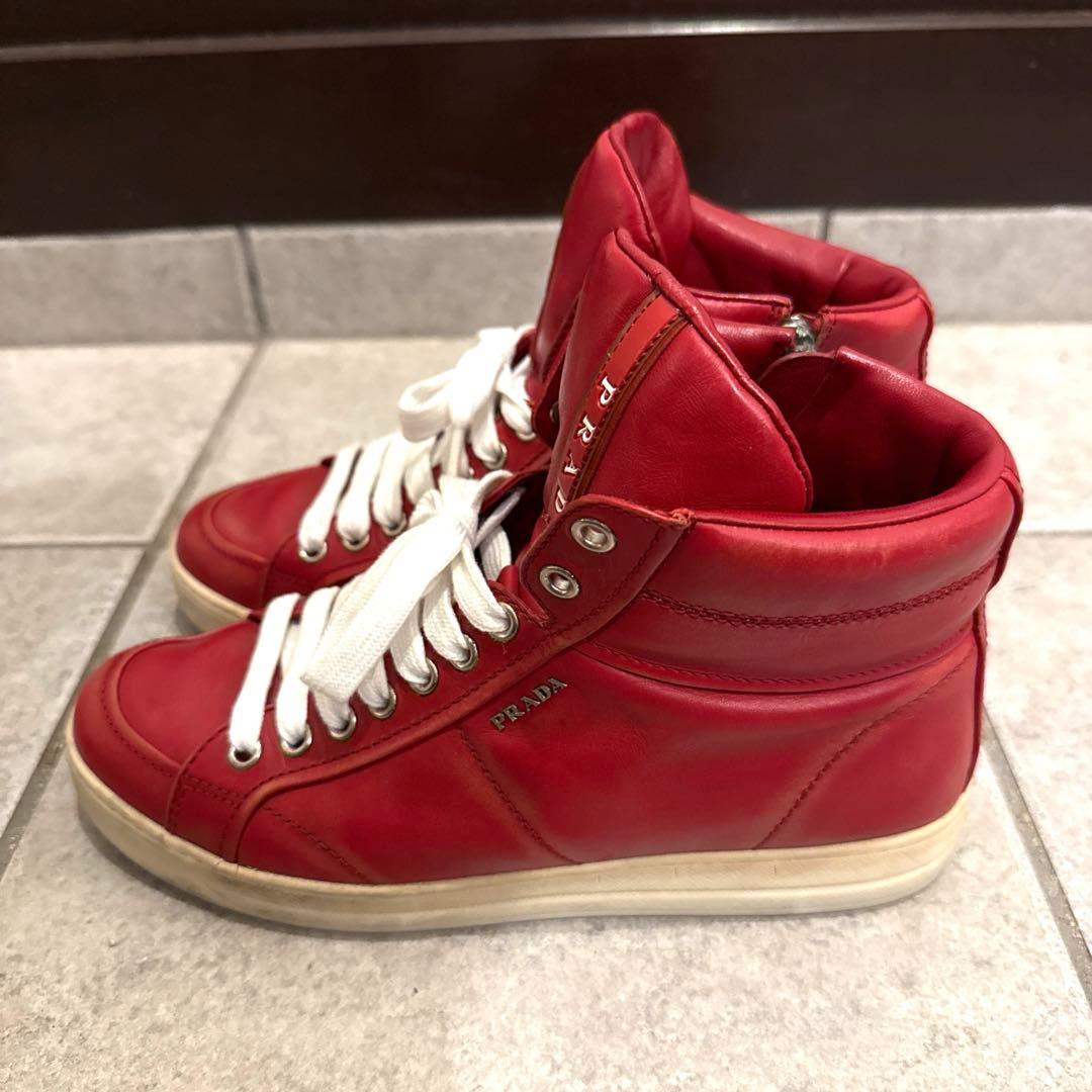 PRADA ハイカットスニーカー