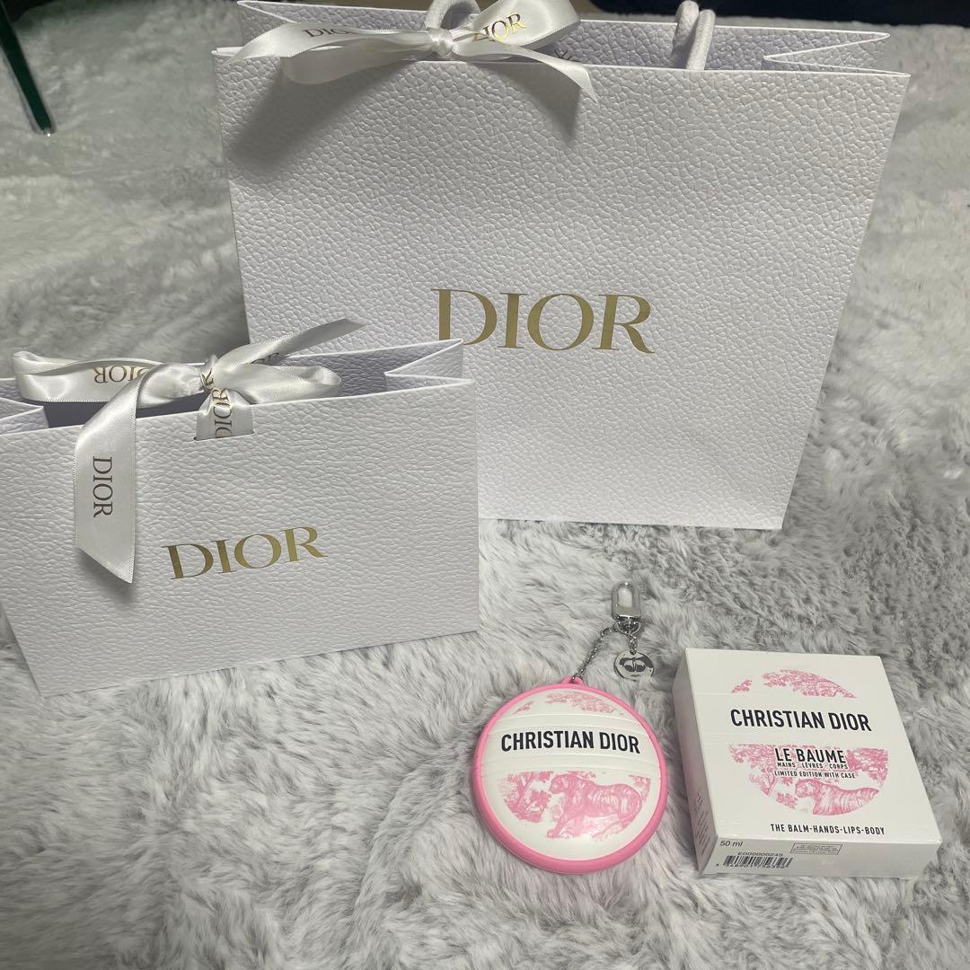 クリスチャン・ディオールの限定版バーム、ハンド・リップ・ボディ用の50mlサイズ