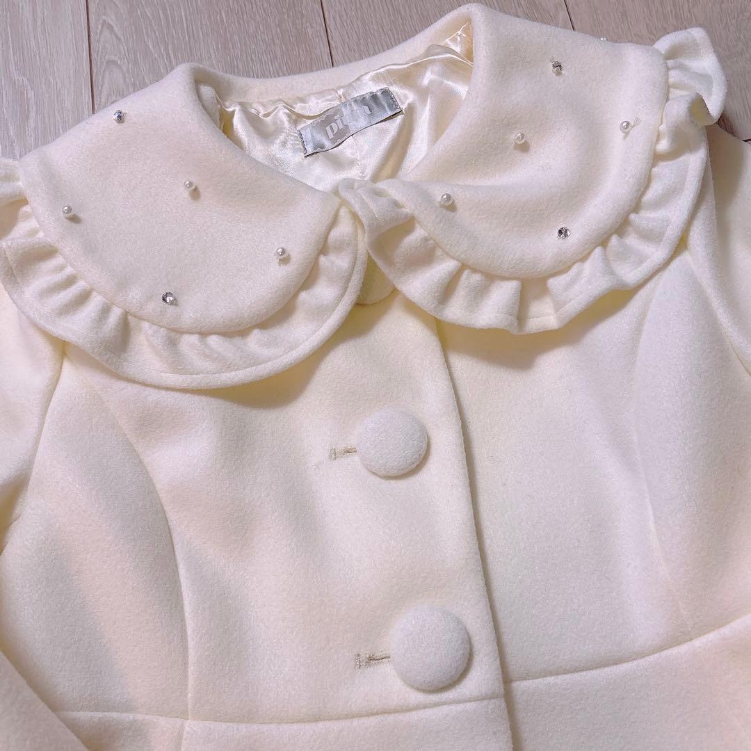 Pium ビジューカラードーリーフレアコート ホワイト