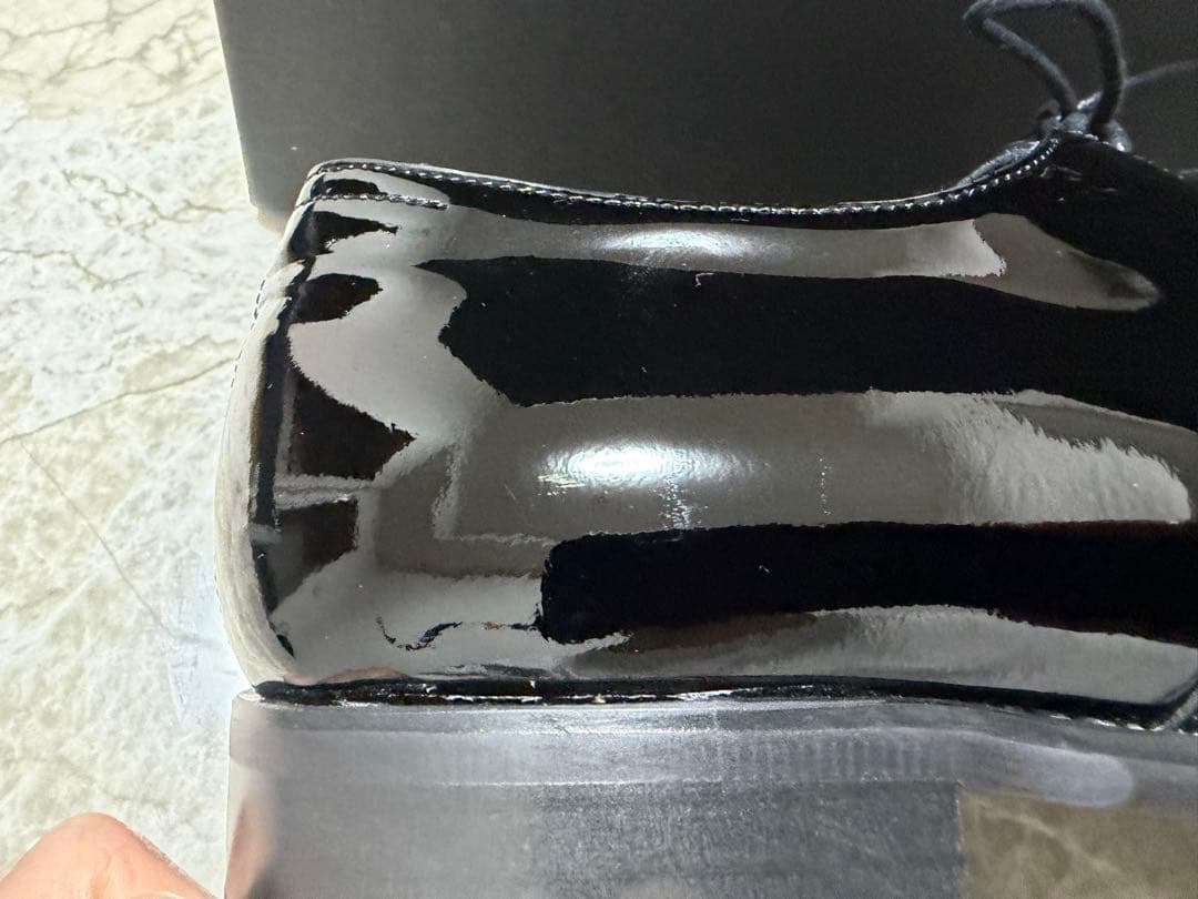 【美品】TREAT ドレスシューズ 黒エナメル ※使用してます