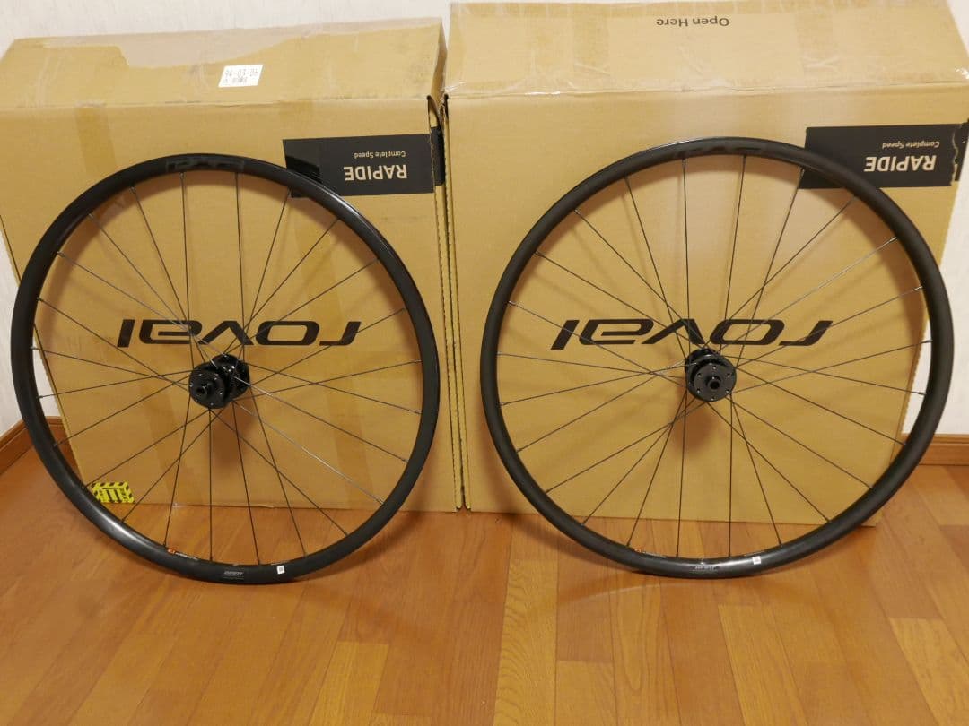 GIANT PX2 チューブレス グラベルDISCホイール ガラスコーティング済