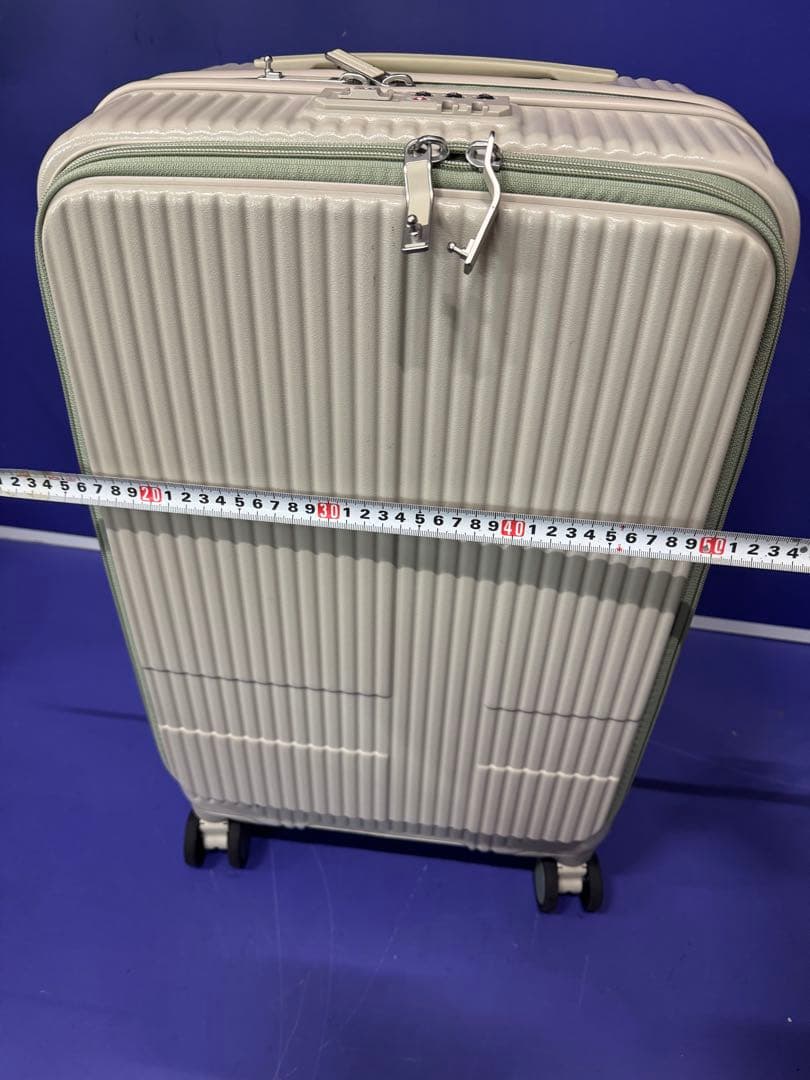innovator スーツケース 38l サンドベージュ