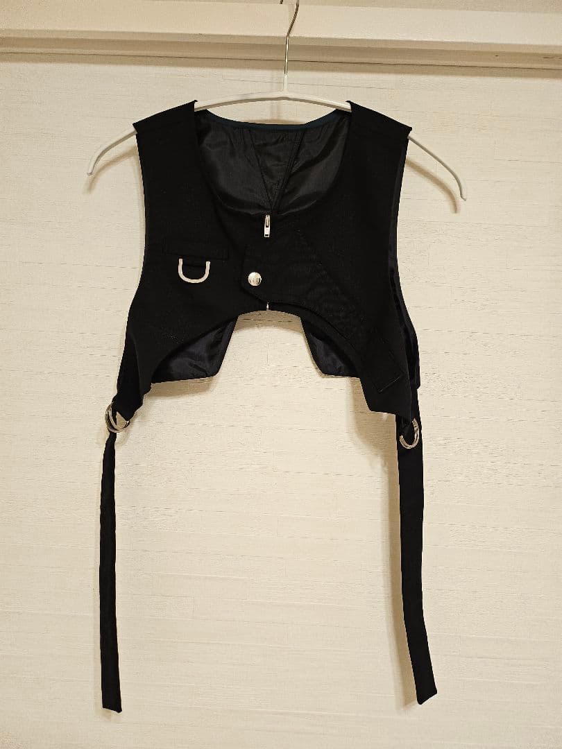 UN3D.　BIG DETAIL VEST