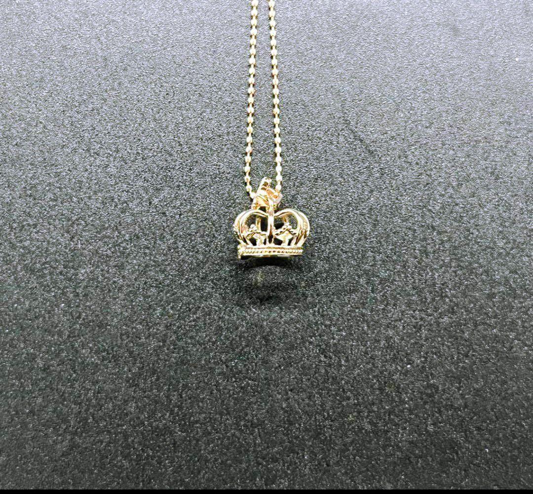 ★お値下美品方K10金 王冠型ネックレス 0.01ctダイヤピンク