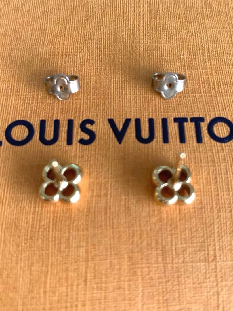 ルイヴィトン フラワーフル M68131 ゴールド ピアス