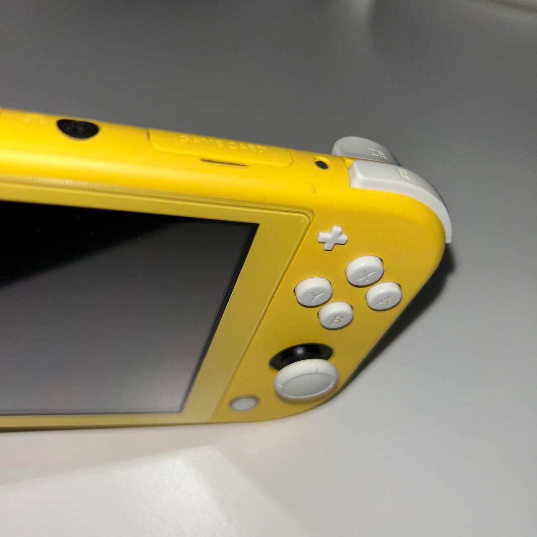 Nintendo swich Lite本体　イエロー
