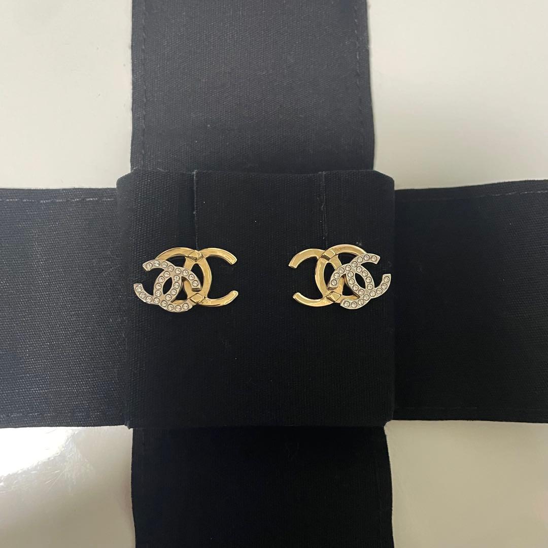 【正規品】CHANEL CCロゴ ピアス