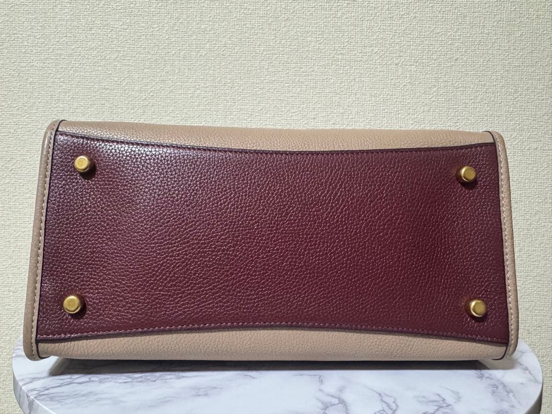 coach フィールド トート 30 カラーブロック ウィズ コーチ バッジ