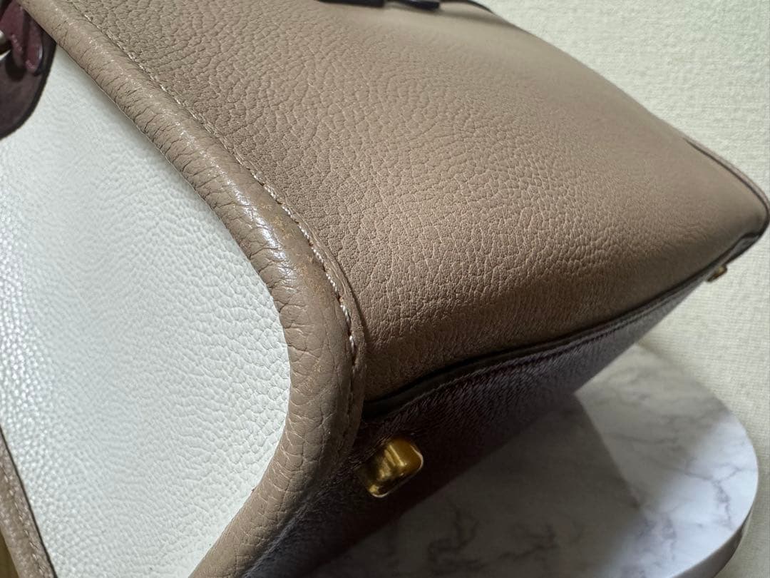 coach フィールド トート 30 カラーブロック ウィズ コーチ バッジ