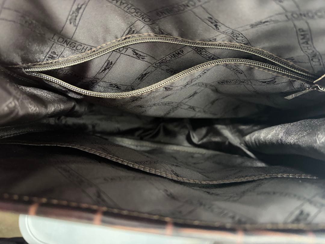 【未使用】ロンシャン 型押しトートバッグ 保存袋付き