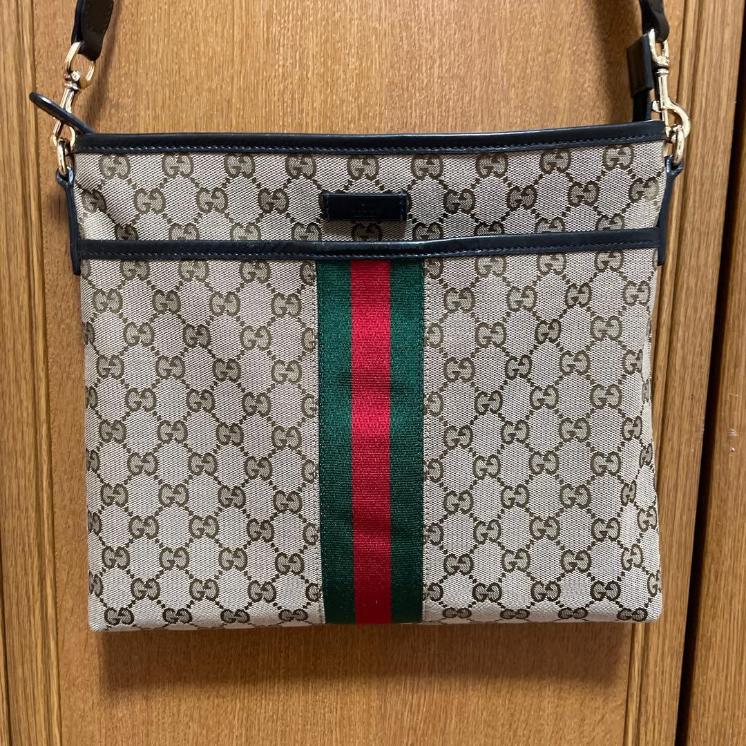 Gucci GGパターン ショルダーバッグ