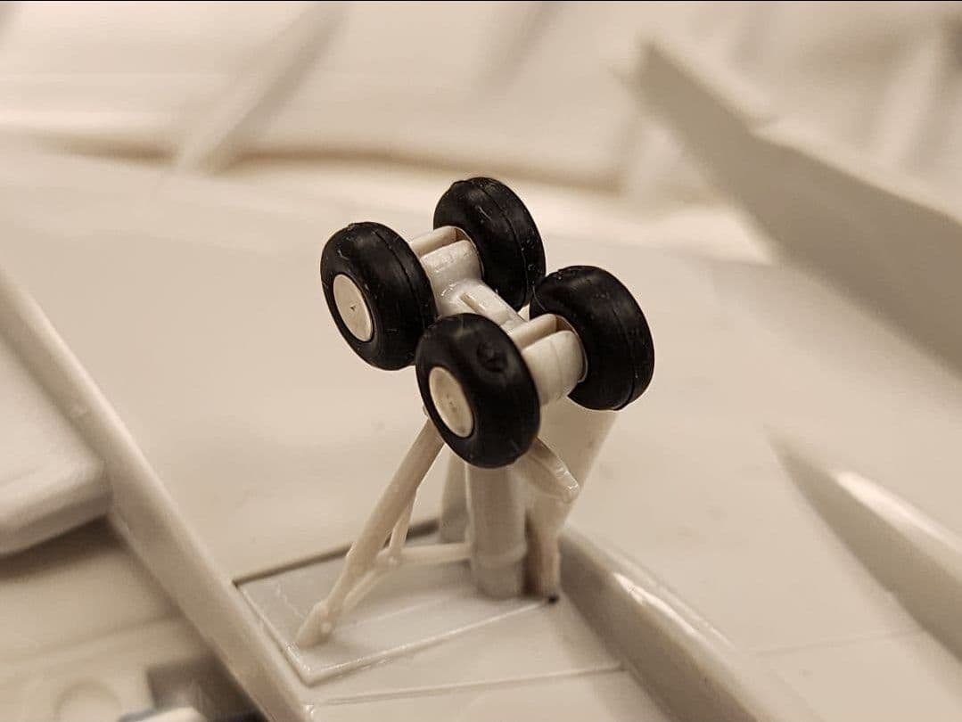 DELTA（デルタ） B747-400 1/200 モデルプレーン