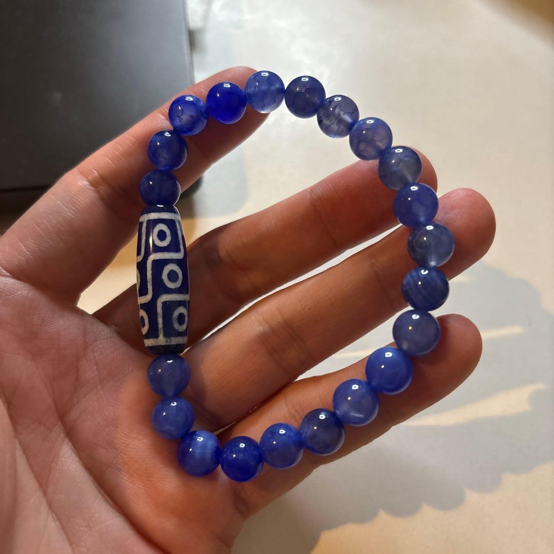 老玉髄逆！九眼天珠！すごいパワー！ズーンとくる！