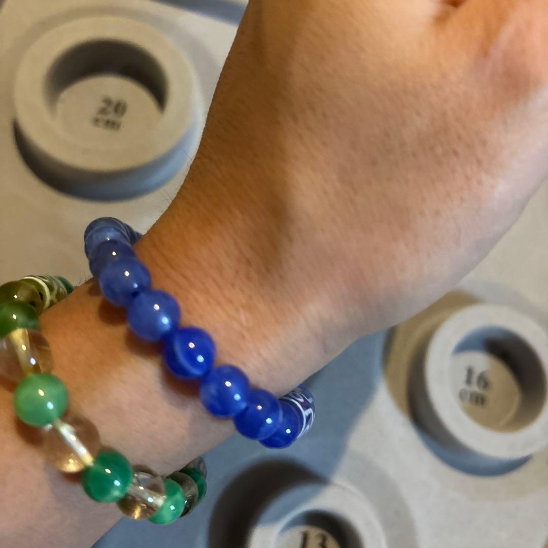 老玉髄逆！九眼天珠！すごいパワー！ズーンとくる！