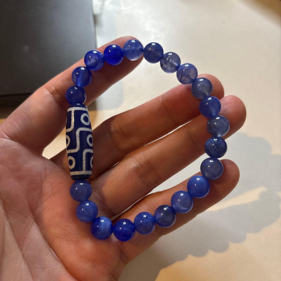 老玉髄逆！九眼天珠！すごいパワー！ズーンとくる！