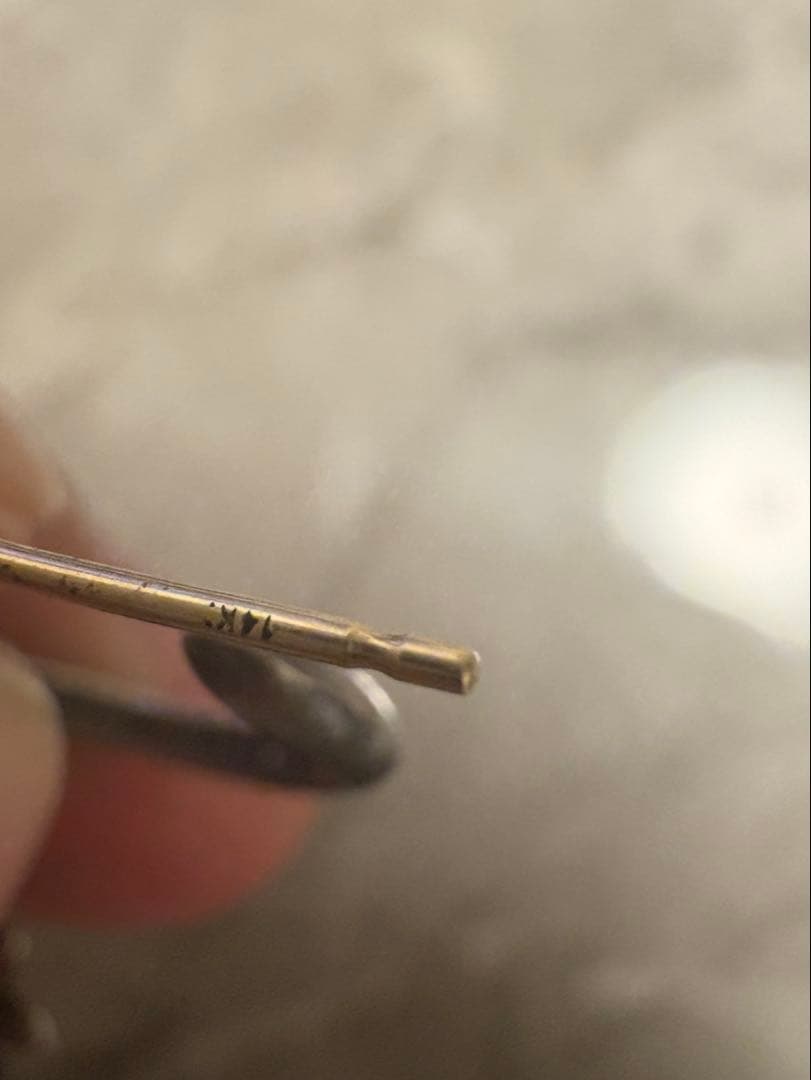 クロムハーツタイニーCHクロス フープイヤリング