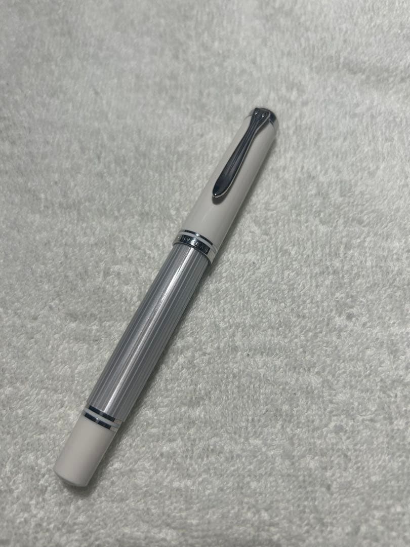 Pelikan スーべレーン M405 シルバーホワイトF