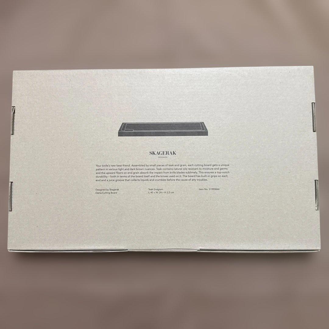 SKAGERAK DANIA ティークカッティングボード　未使用品