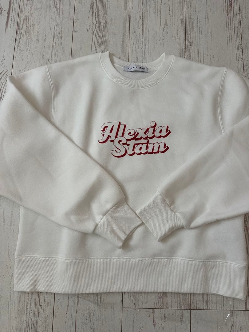ALEXIA STAM アリシアスタン ロゴ　スウェット