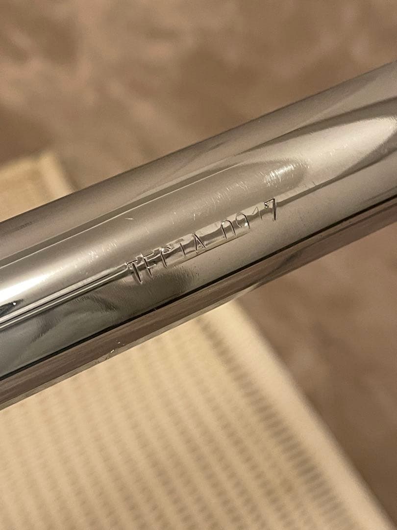 【みちよさん専用】進化前モデル　アクタス　TECTA B20 チェア　ホワイト