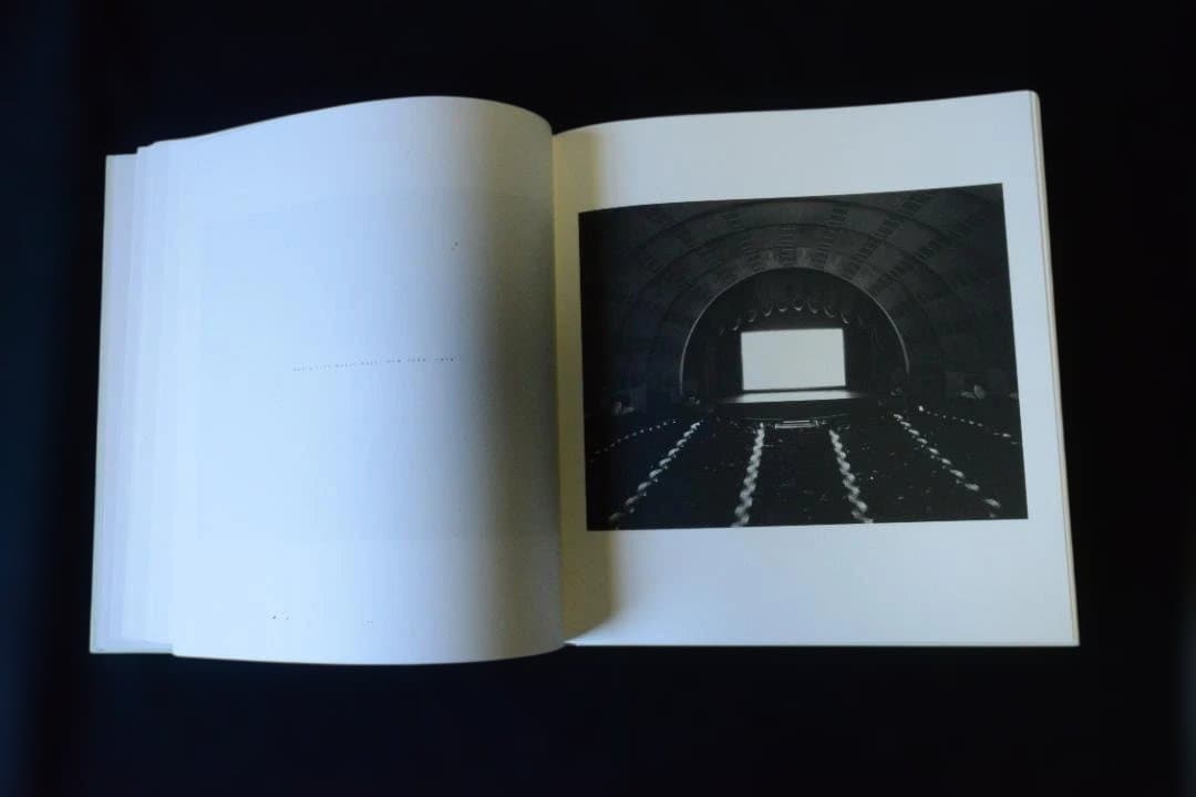 【Hiroshi Sugimoto: Theatres】2000年　限定版　新品
