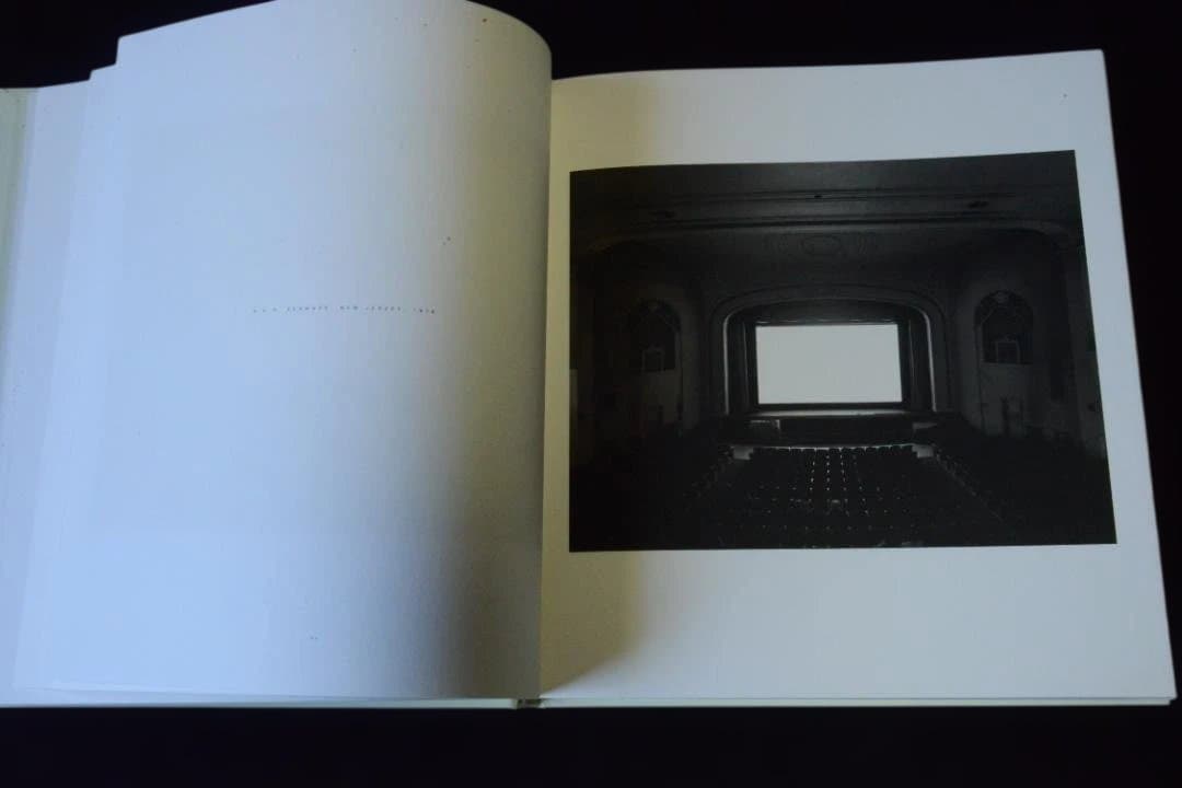 【Hiroshi Sugimoto: Theatres】2000年　限定版　新品