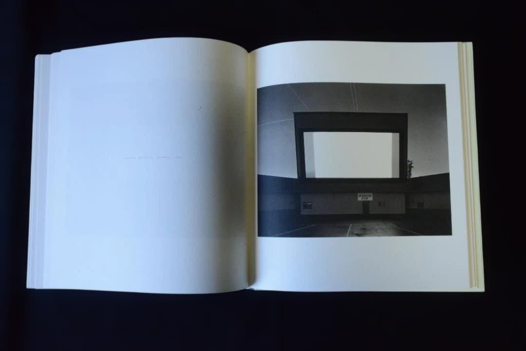 【Hiroshi Sugimoto: Theatres】2000年　限定版　新品