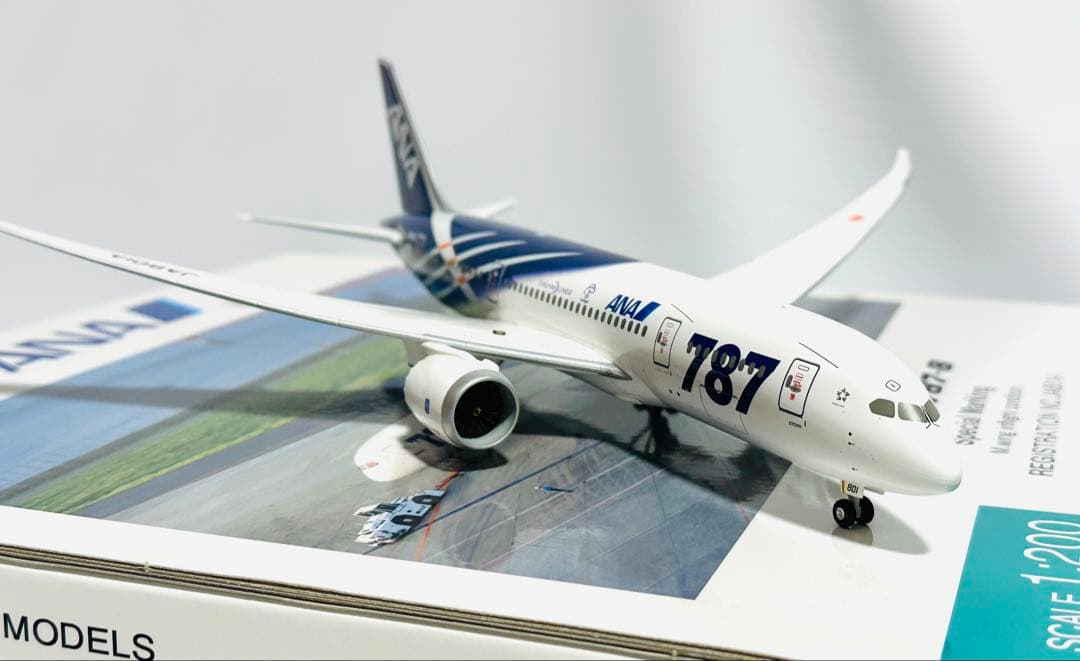 1/200 全日空商事 ANA B787-8 NH20053