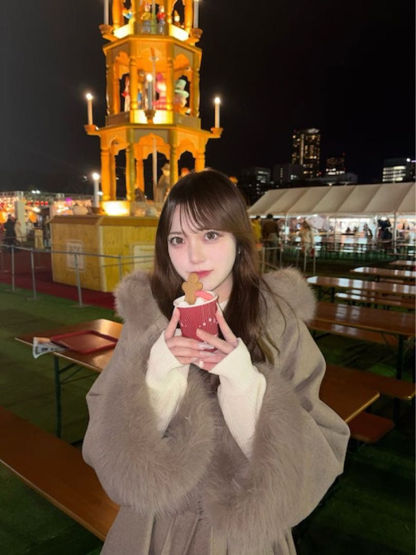 Chicoファー付きフード襟マルチwayケープコート ベージュ