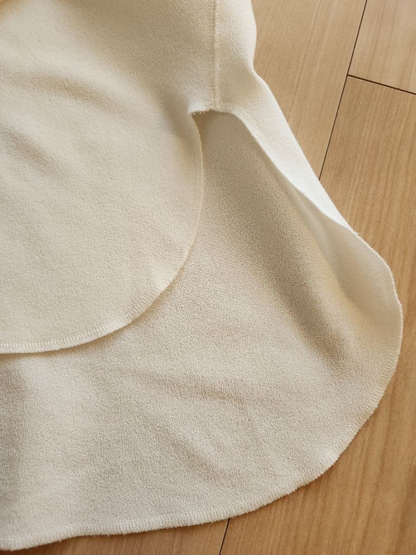 ウィムガゼット 名品 Vガゼットプルオーバー ホワイト ゆったりサイズ