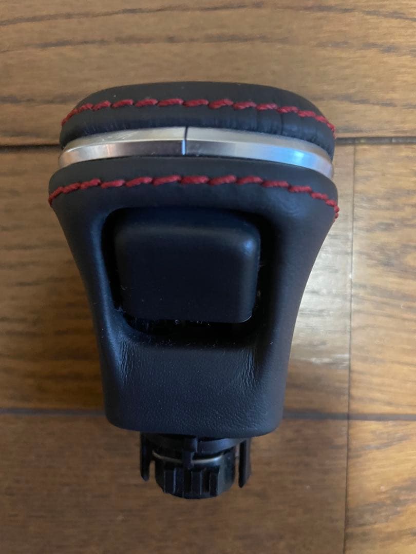 ヤリス　USトヨタ 純正品　TRD シフトノブ