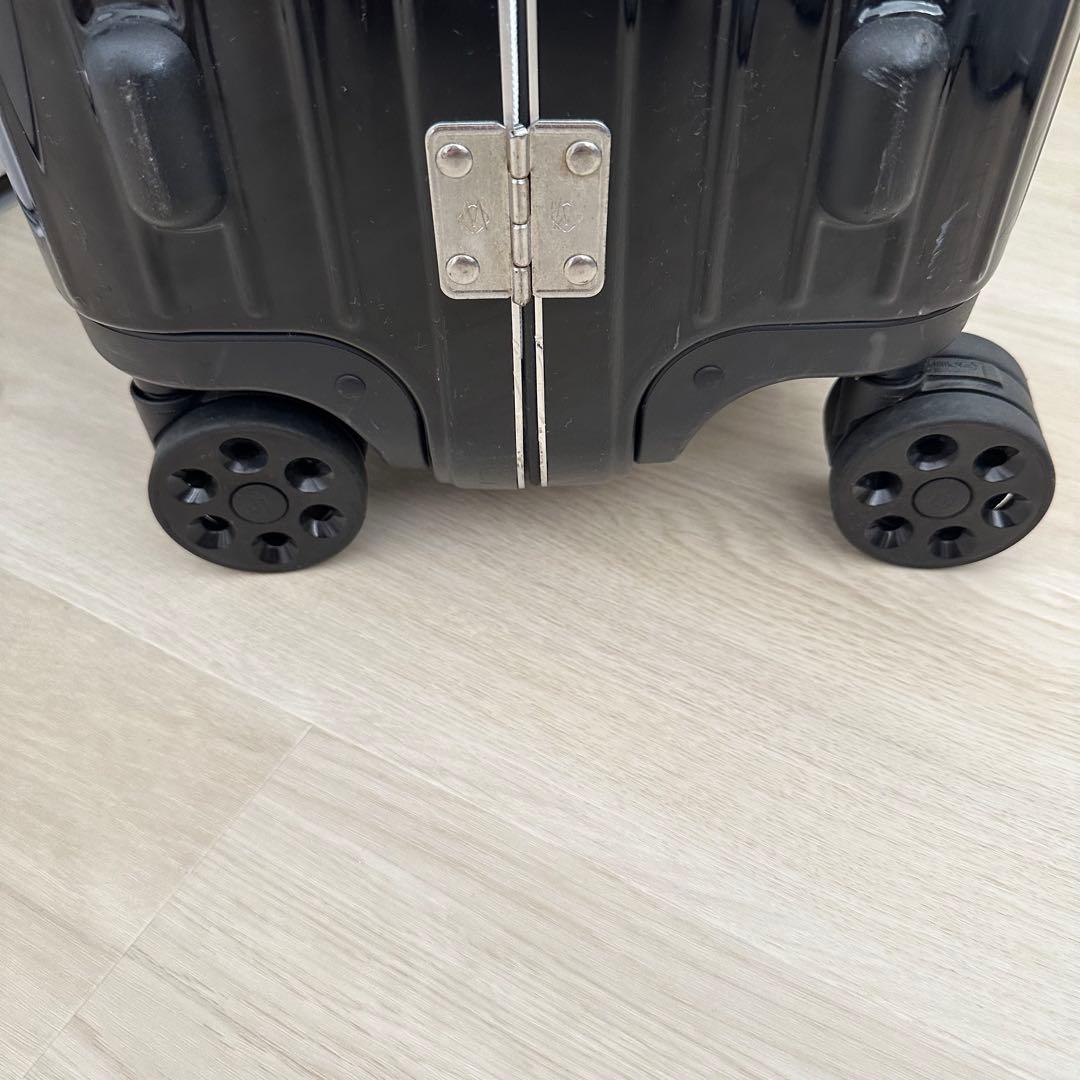 【お盆SALE】現行品　RIMOWAリモワ　スーツケース　ハイブリッド