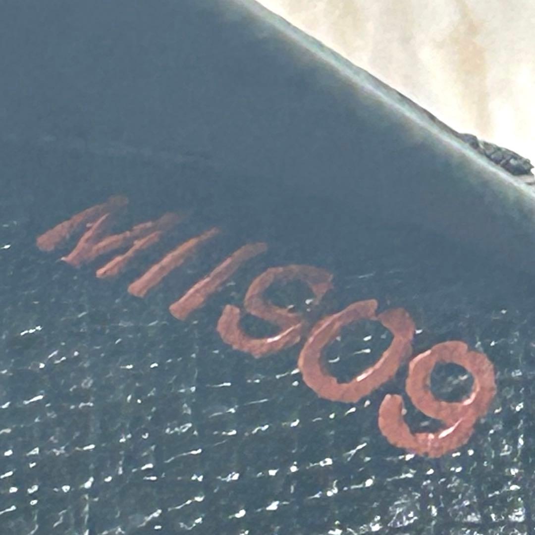 ルイヴィトン　エピ　ポルトモネビエ・トレゾール　ノワール　ブラック