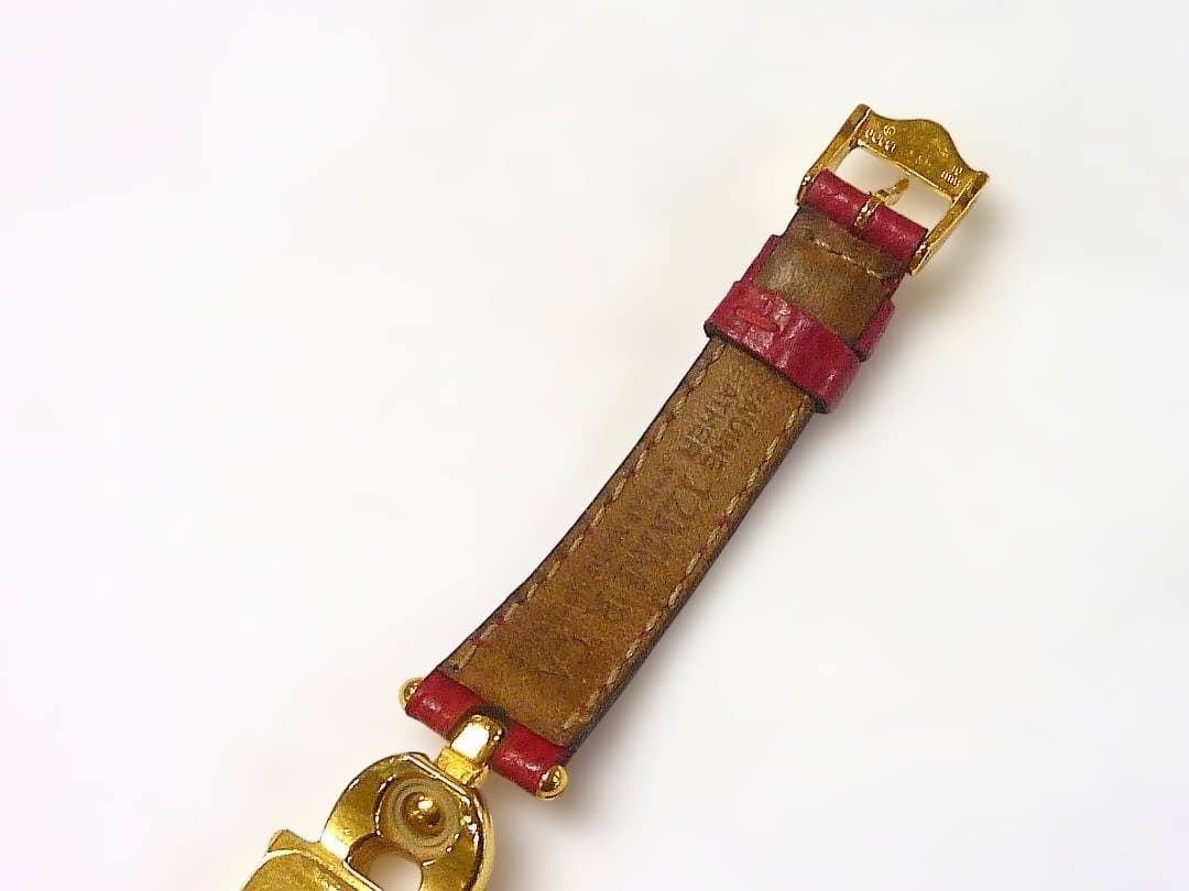 グッチ 腕時計 1800L クォーツ ゴールドベゼル　電池交換済み