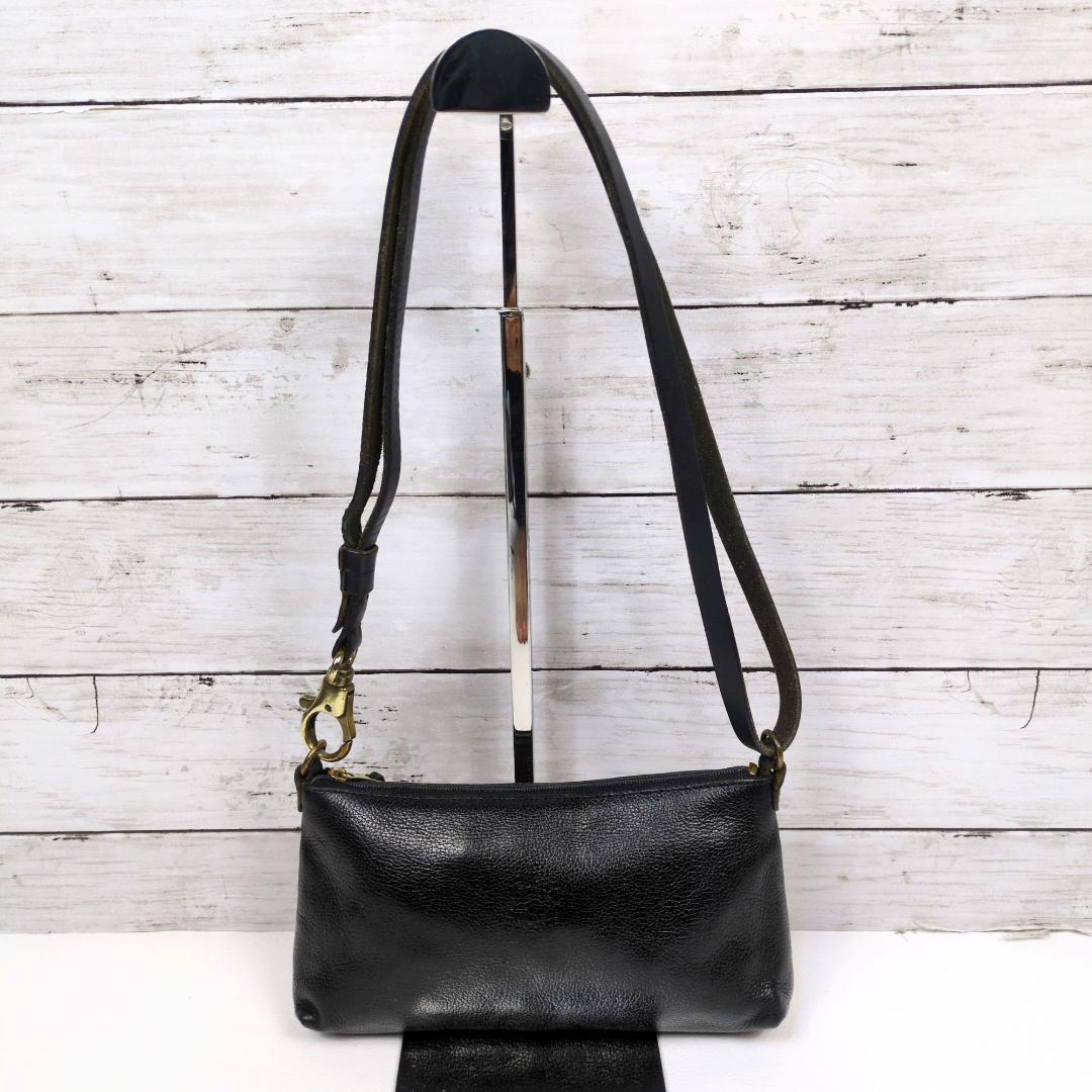 イルビゾンテ　ショルダーバッグ　ハンドバッグ　ブラック　2way　シボ