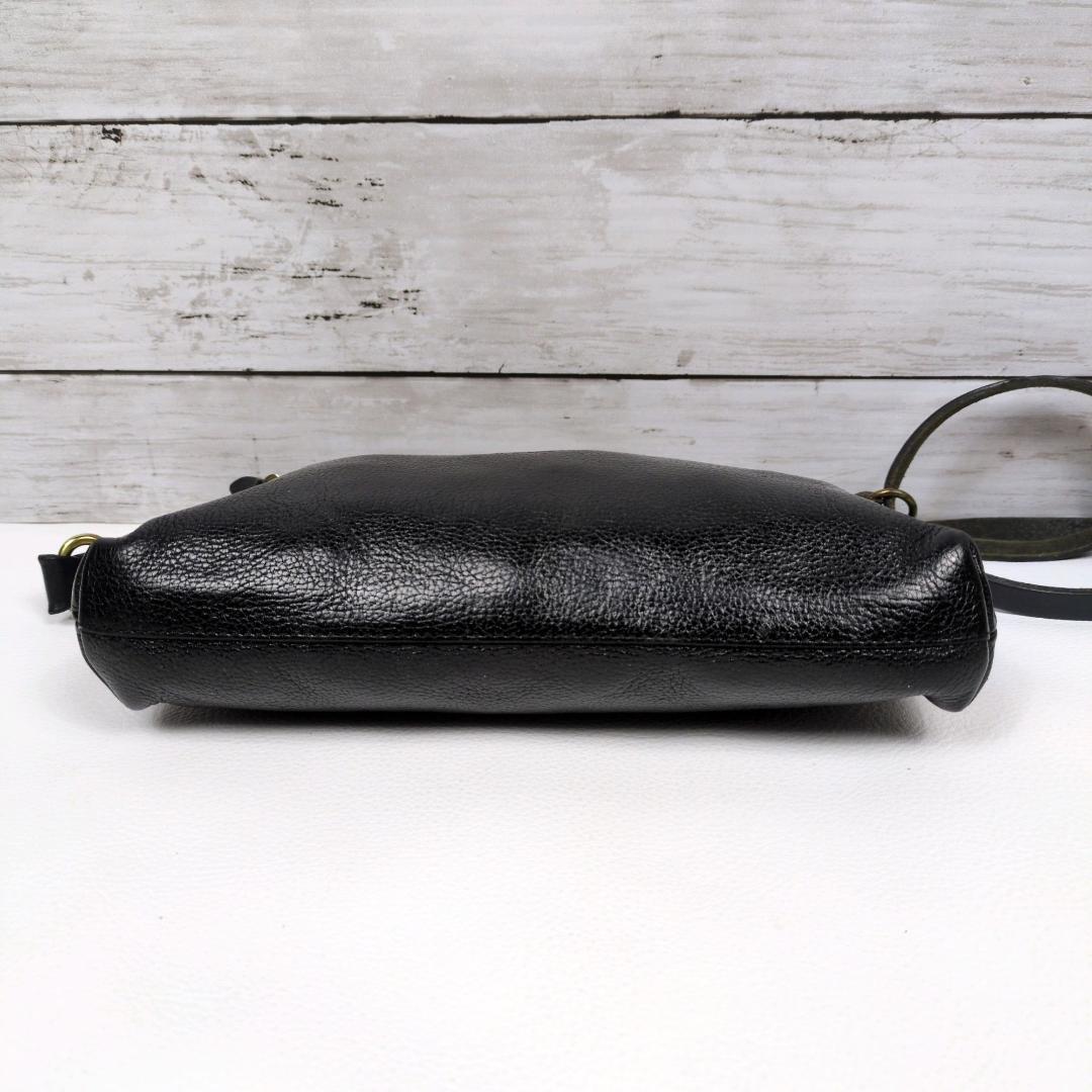 イルビゾンテ　ショルダーバッグ　ハンドバッグ　ブラック　2way　シボ