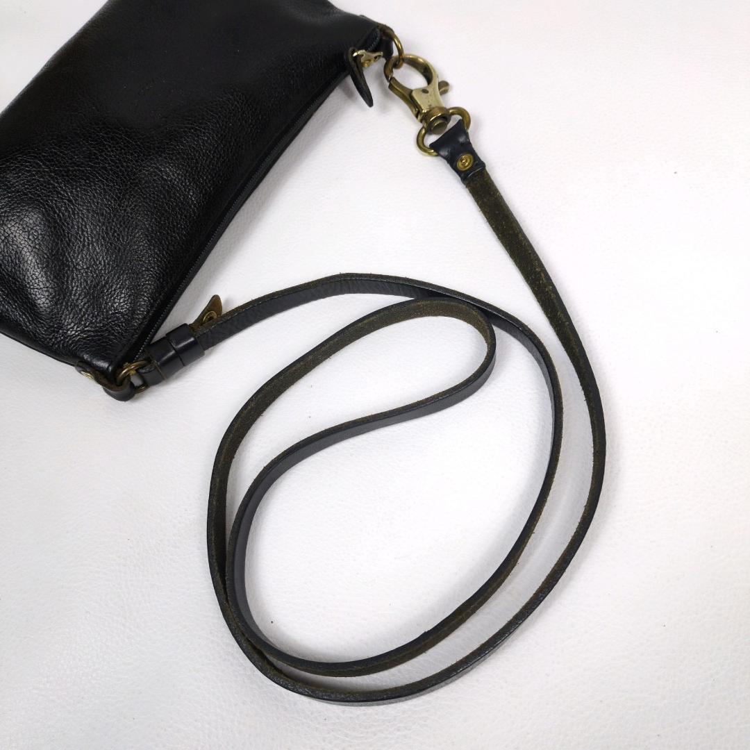 イルビゾンテ　ショルダーバッグ　ハンドバッグ　ブラック　2way　シボ