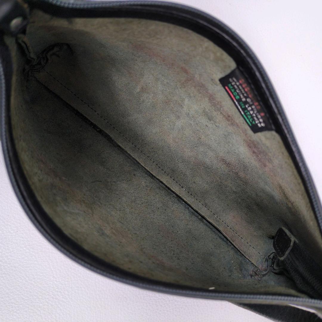 イルビゾンテ　ショルダーバッグ　ハンドバッグ　ブラック　2way　シボ